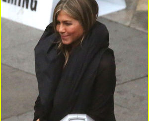 Jennifer Aniston & Adam Sandler Film ‘Murder Mystery’ Reshoots