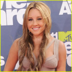 Amanda Bynes Is ‘Doing Great’ After Entering Mental Health Facility