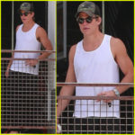 Chris Pine Shows Some Muscle While Hitting the Gym!