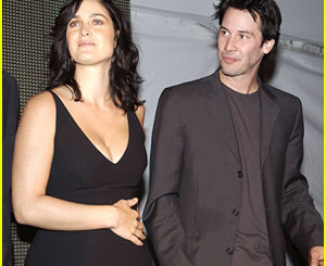 Keanu Reeves & Carrie-Anne Moss to Return for ‘ The Matrix 4 ‘!